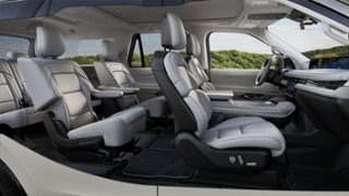 2025 Lincoln Lincoln Navigator Internal Image 1